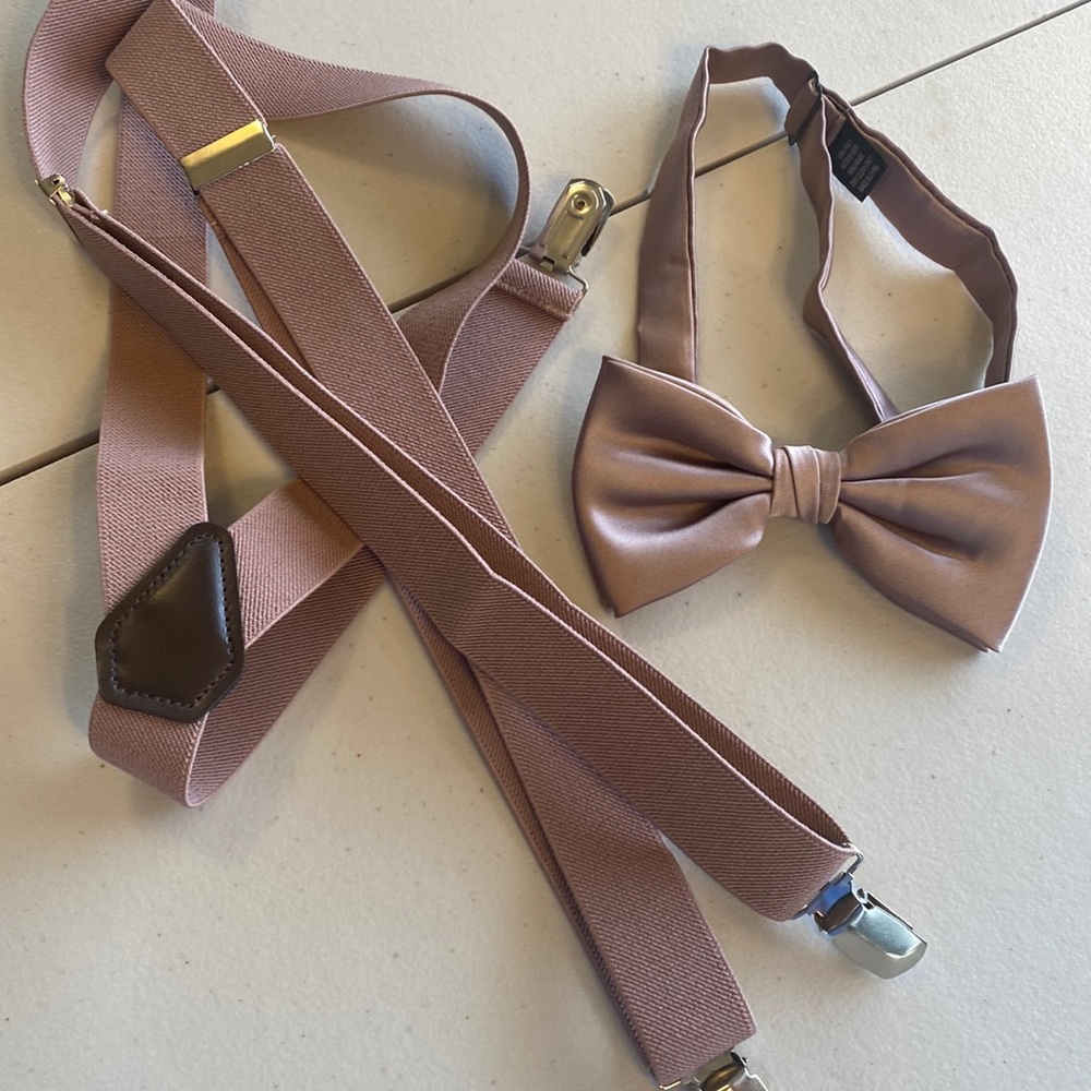 Suspenders and bowtie set